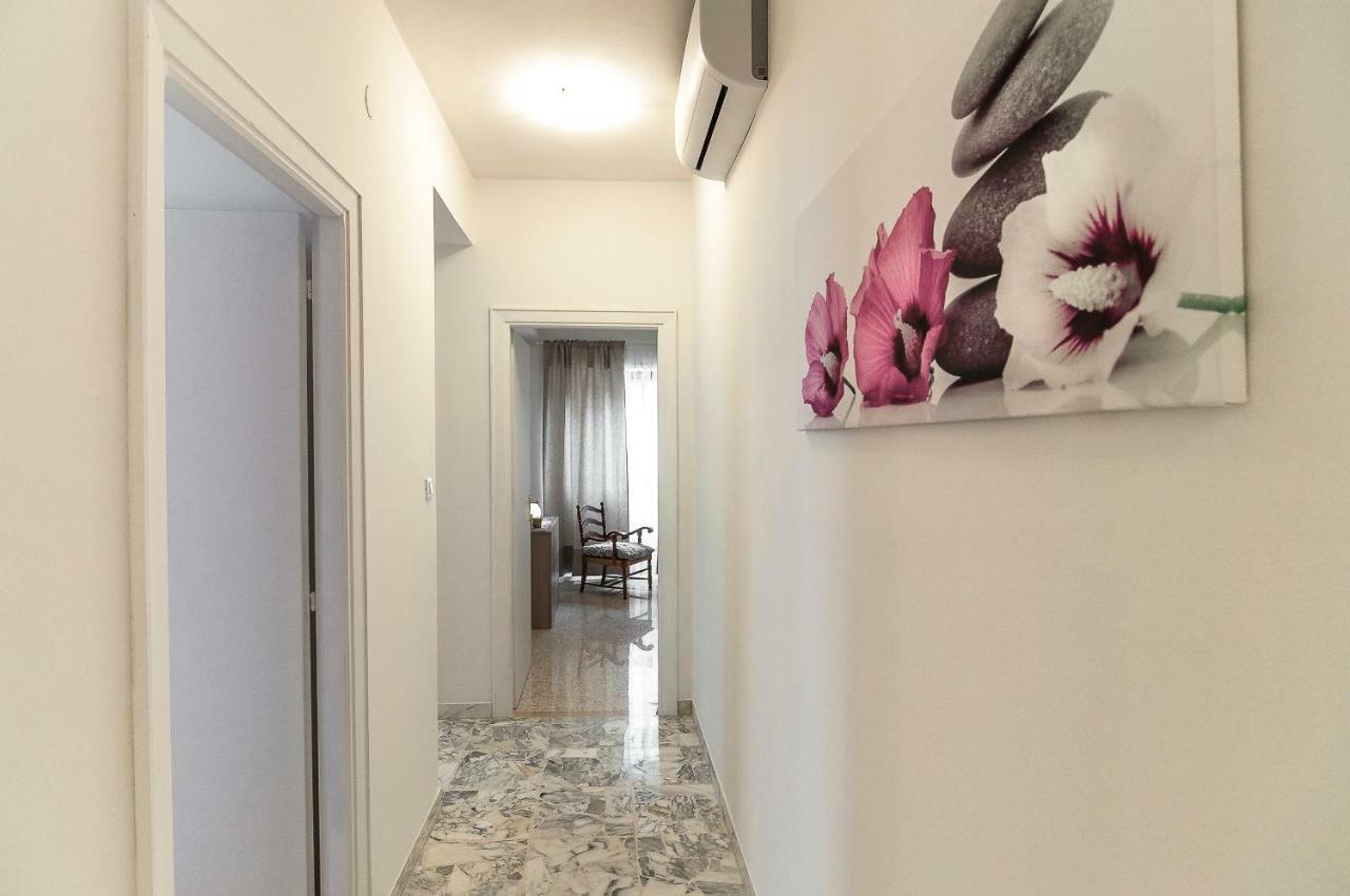 Апартаменты Casa Vacanza Flora Сперлонга Экстерьер фото